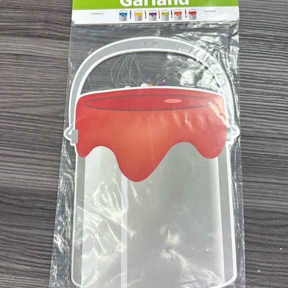 Paint Can and paint brush garland, 1 piece 6 foot in length artist party - Picture 1 of 2